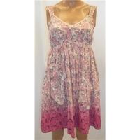 G:21 Size 10 Pink Floral Dress