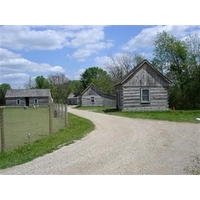 Galena Log Cabin Getaway