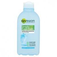 Garnier Skin Naturals Simply Essentials Soothing Vitamin-Enriched Toner 200ml