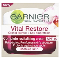 Garnier Skin Naturals Vital Restore Day Mature Skin 50ml