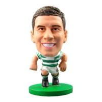 gary hooper celtic home kit soccerstarz figure