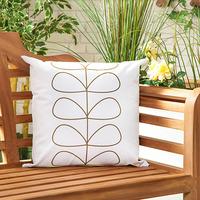 GardenFurnitureWorld Essentials 18 Inch Printed Scatter Cushion - Lines Apple Green