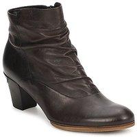 Gabor LASSIE women\'s Low Ankle Boots in brown