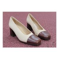 Gabor - Size: 4 - Cream - Heeled shoes