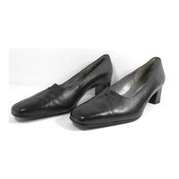 Gabor Size 5.5 Mat Black Leather Block Heeled Shoes
