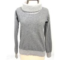 Gap Size 12 High Quality Soft and Luxurious Pure Cashmere Grey Striped Jumper