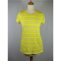 Gap - Size: XS - Yellow - T-Shirt