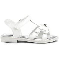 geox junior giglio girlss childrens sandals in white