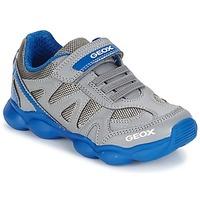 Geox J MUNFREY B. A boys\'s Children\'s Shoes (Trainers) in grey