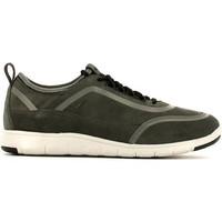 Geox U620DB 00022 Sneakers Man Grey men\'s Shoes (Trainers) in grey