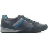 Geox U44Z6B 04322 Sneakers Man men\'s Shoes (Trainers) in blue