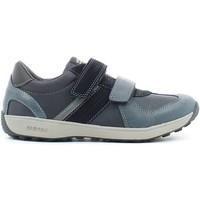 Geox J54Z5A 05422 Sneakers Kid men\'s Shoes (Trainers) in blue