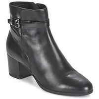 Geox PETALUS C women\'s Low Ankle Boots in black