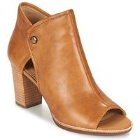 Geox N.CALLIE B women\'s Sandals in brown