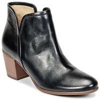 geox lucinda b womens low ankle boots in black
