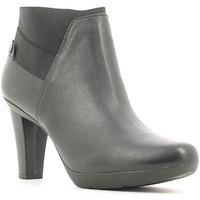 Geox D64G9B 00085 Ankle boots Women Black women\'s Mid Boots in black