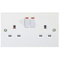 GET Moulded 2 Gang 13A Switched Socket - Twin Earth Terminal