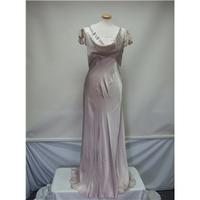 Ghost Size: M Beige Evening dress