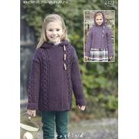 Girls Duffle Coats in Hayfield Bonus Aran (2423)