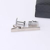 gift groomsman personalized classic cufflinks and tie bar