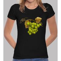 girl green grapes