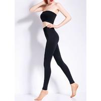 Giulia Seamfree Panty Leggings Model 2