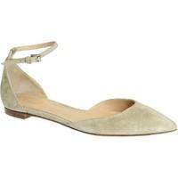 Gianvito Rossi G4099405CUOCAMCACE women\'s Court Shoes in BEIGE