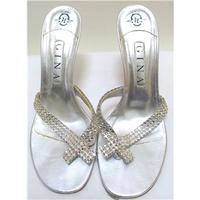 GINA Size 6 Leather Metallic Silver Diamante Embellished Heeled Sandals