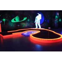 Glow In The Dark 18 Hole Mini Golf - Wafi Mall In Dubai