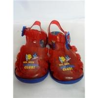 Good condition MR. MEN Surfing Club! Sandals Unbranded - Size: 6 - Red