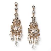 Gold Chandelier Bridal Earrings feature exquisite Vintage Drop Earrings CZ Crystal Diamond Earring For Wedding Bridal