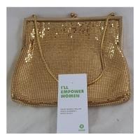 Gold Sequin Framed Clutch Bag. Unbranded - Size: S - Metallics
