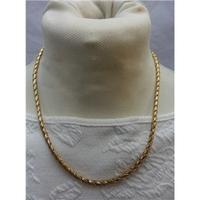 Gold chain necklace Unbranded - Size: Medium - Metallics - Chain