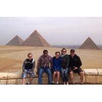 Great Pyramids of Giza, Saqqara and Memphis Private Day Tour
