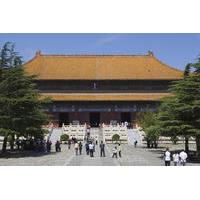 group day tour badaling great wall and ming tombs with lunch