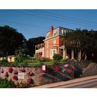 Greystone Manor Inn B&B