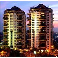 Grand Tropic Suites Hotel