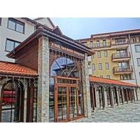 Grand Royale Apartment Complex & Spa