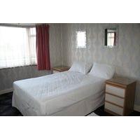 Greenford, 2 doubles dbls 520pcm each, all bills and wifi incl