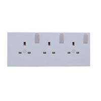 Greenbrook 2 Gang to 3 Gang Socket Adaptor