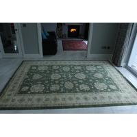 Green Oriental Ziegler Wool Rug