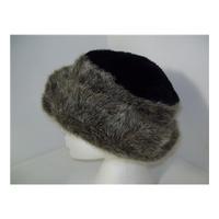 Grey/Black Faux Fur Hat Size 67cm
