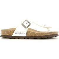Grunland CB0928 Flip flops Kid Bianco girls\'s Children\'s Flip flops / Sandals in white