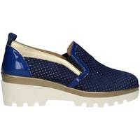 Grace Shoes J306 Slip-on Women Blue women\'s Slip-ons (Shoes) in blue