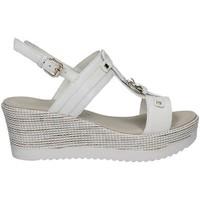 Grace Shoes 51404 Wedge sandals Women Bianco women\'s Sandals in white