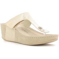 Grunland CI1025 Flip flops Women Sabbia women\'s Flip flops / Sandals (Shoes) in BEIGE