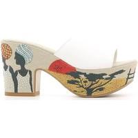 Grace Shoes E01F4L Sandals Women Bianco women\'s Clogs (Shoes) in white