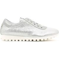 Grace Shoes ROCCIA 01 Sneakers Women Silver women\'s Shoes (Trainers) in Silver