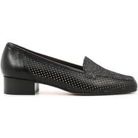 Grace Shoes E6510 Mocassins Women Black women\'s Loafers / Casual Shoes in black