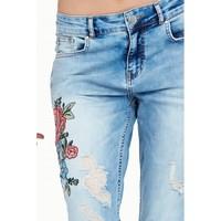 GRETA EMBROIDERED GIRLFRIEND JEAN